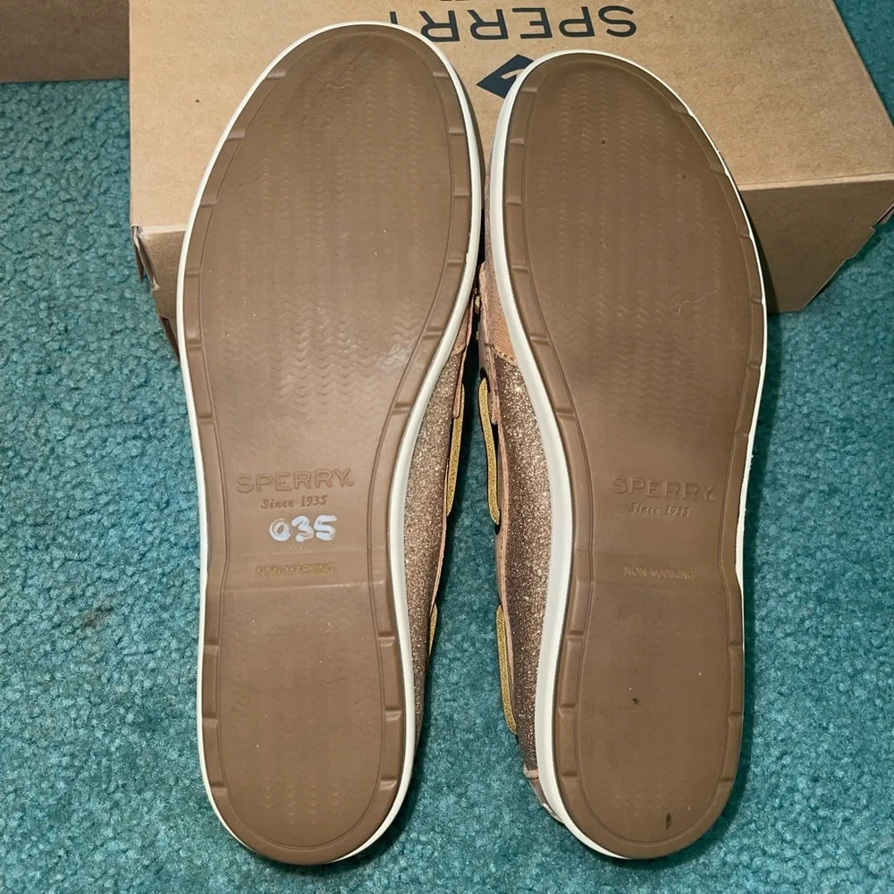💋 Sperry’s - Picture 4 of 4